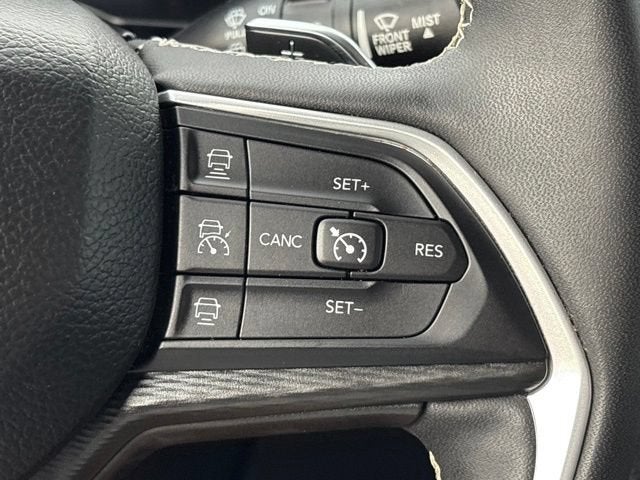 2023 Jeep Grand Cherokee Altitude 4x4