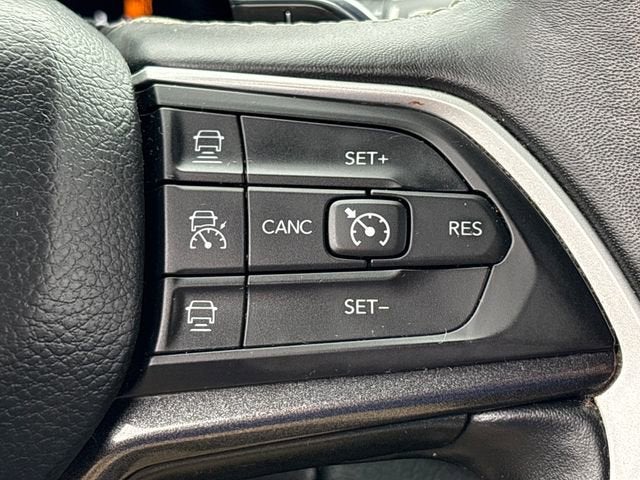 2022 Jeep Grand Cherokee L Altitude 4x4