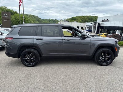 2022 Jeep Grand Cherokee L Altitude 4x4