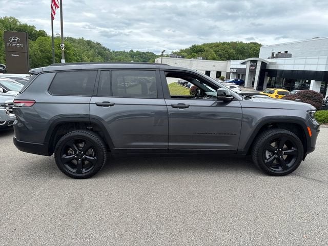 2022 Jeep Grand Cherokee L Altitude 4x4