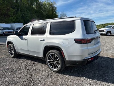 2022 Jeep Wagoneer Series III 4x4