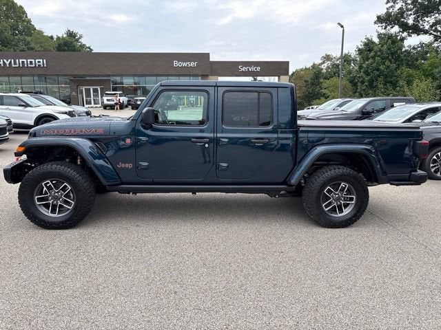 2025 Jeep Gladiator Mojave X