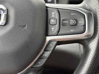 2025 RAM 1500 Tradesman Crew Cab 4x4 5'7" Box