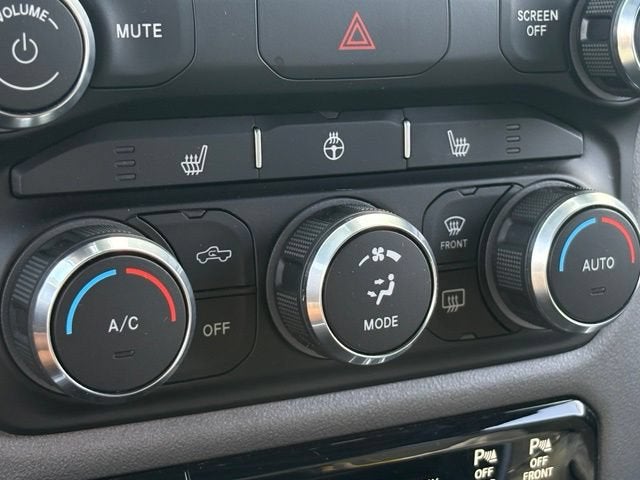2021 RAM 1500 Big Horn Quad Cab 4x4 6'4" Box