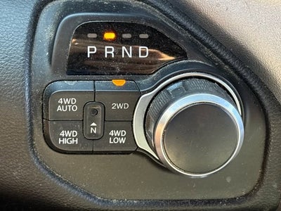 2019 RAM 1500 Big Horn/Lone Star Crew Cab 4x4 5'7" Box
