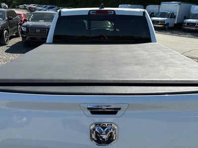 2019 RAM 1500 Big Horn/Lone Star Crew Cab 4x4 5'7" Box
