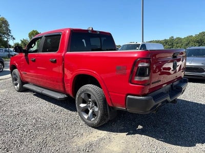2022 RAM 1500 Big Horn Crew Cab 4x4 5'7" Box