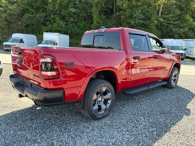 2022 RAM 1500 Big Horn Crew Cab 4x4 5'7" Box