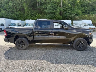 2020 RAM 1500 Big Horn Crew Cab 4x4 5'7" Box