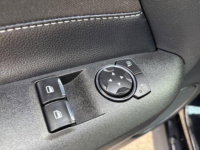 2017 Ford Mustang V6