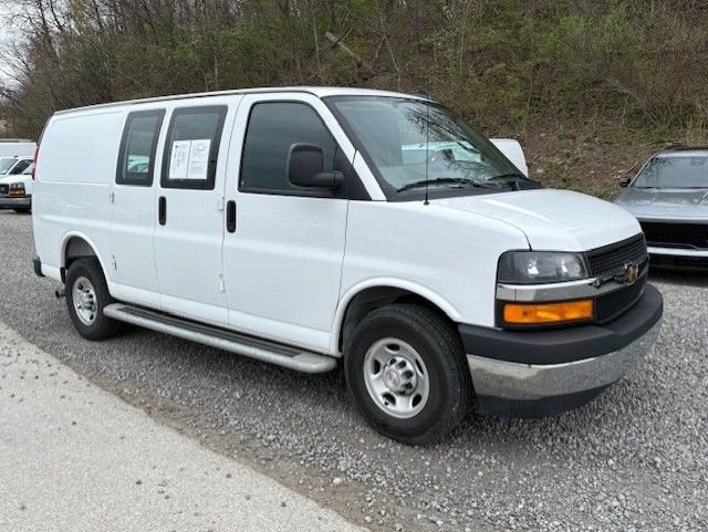 2024 Chevrolet Express Cargo 2500 WT