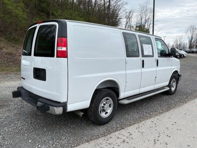 2024 Chevrolet Express Cargo 2500 WT