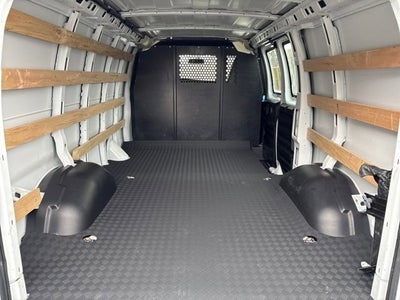 2024 Chevrolet Express Cargo 2500 WT