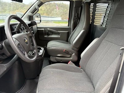 2024 Chevrolet Express Cargo 2500 WT