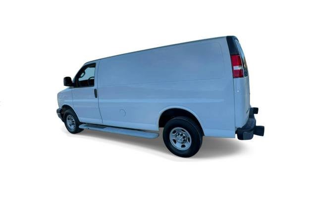 2024 Chevrolet Express Cargo 2500 WT