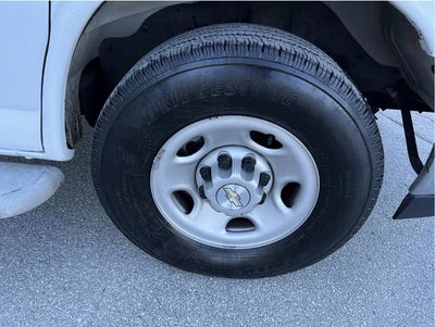 2024 Chevrolet Express Cargo 2500 WT