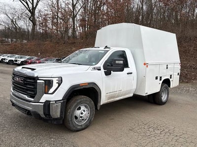 2026 GMC Sierra 3500 HD Chassis Cab Pro