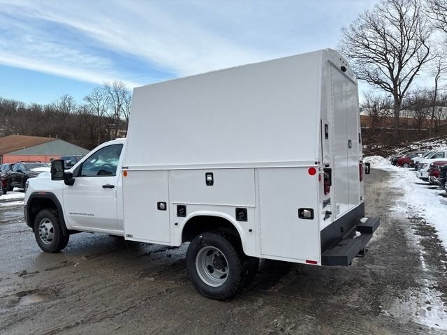2026 GMC Sierra 3500 HD Chassis Cab Pro