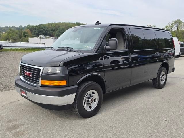 2025 GMC Savana Passenger 2500 LT