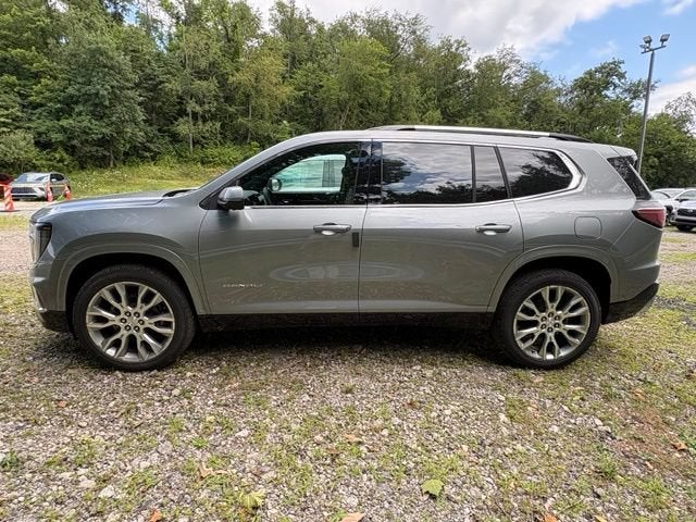 2026 GMC Acadia Denali - Photo 2
