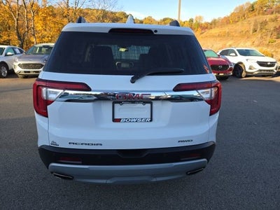 2023 GMC Acadia SLT