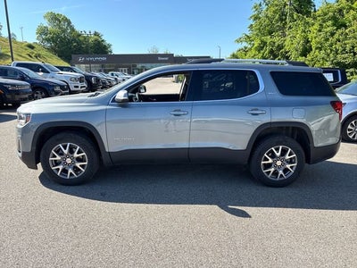 2023 GMC Acadia SLT