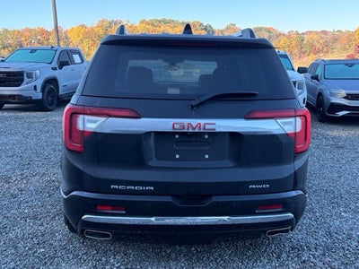 2023 GMC Acadia Denali