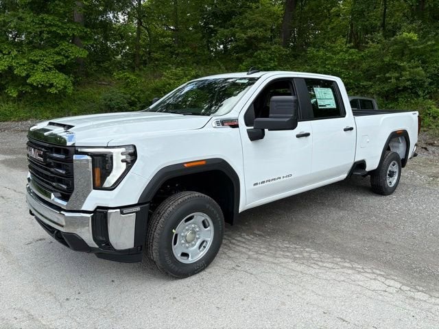 2026 GMC Sierra 4WD Crew Cab Standard Box Pro's photo