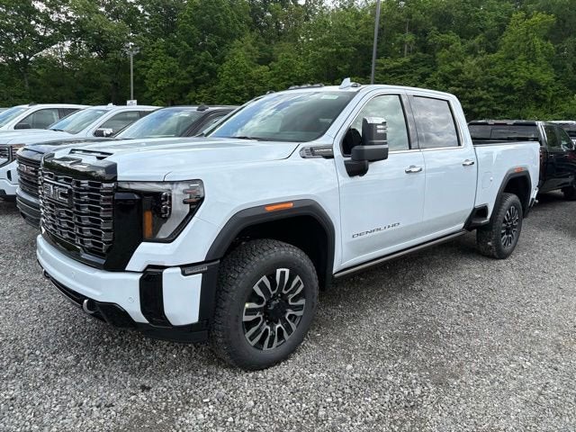 2026 GMC Sierra 4WD Crew Cab Long Box Denali Ultimate's photo