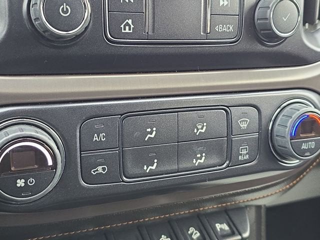 2022 GMC Canyon AT4 - Leather