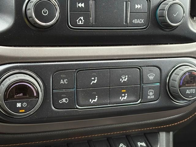 2022 GMC Canyon AT4 - Leather