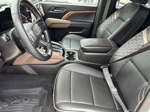 2024 GMC Canyon Denali