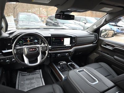 2022 GMC Sierra 1500 SLT