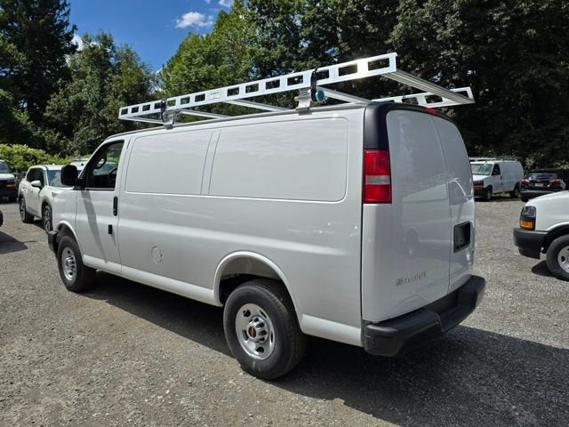 2025 GMC Savana Cargo 2500 Work Van