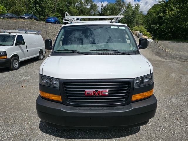 2025 GMC Savana Cargo 2500 Work Van