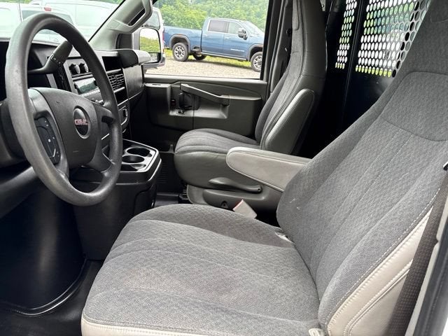 2021 GMC Savana Cargo 2500 RWD 2500 Regular Wheelbase Work Van