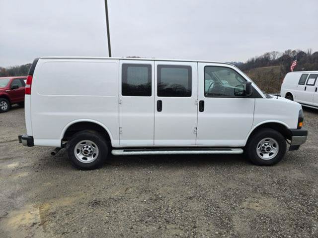 2025 GMC Savana Cargo Work Van