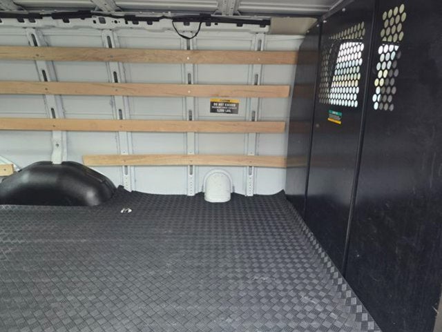2025 GMC Savana Cargo Work Van