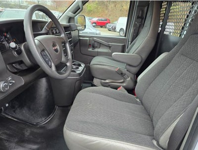 2025 GMC Savana Cargo Work Van