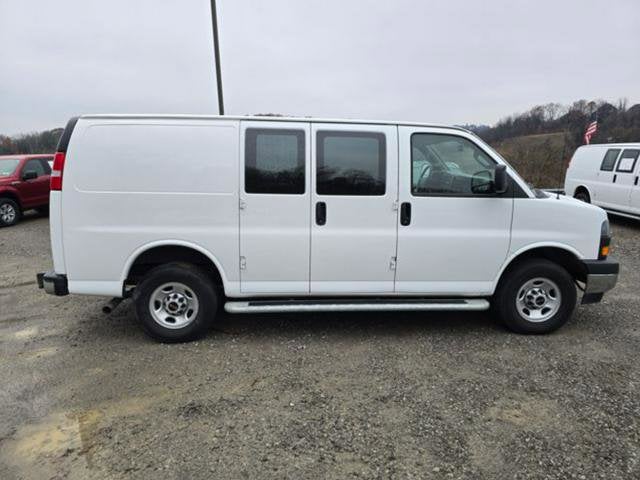 2025 GMC Savana Cargo Work Van