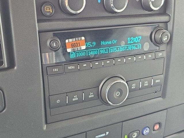 2025 GMC Savana Cargo 3500 Work Van