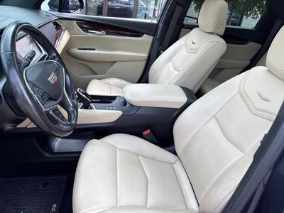 2018 Cadillac XT5 Luxury AWD