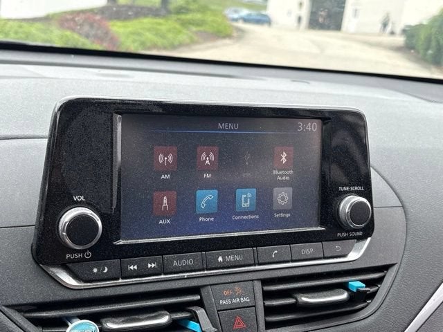 2022 Nissan Altima S FWD