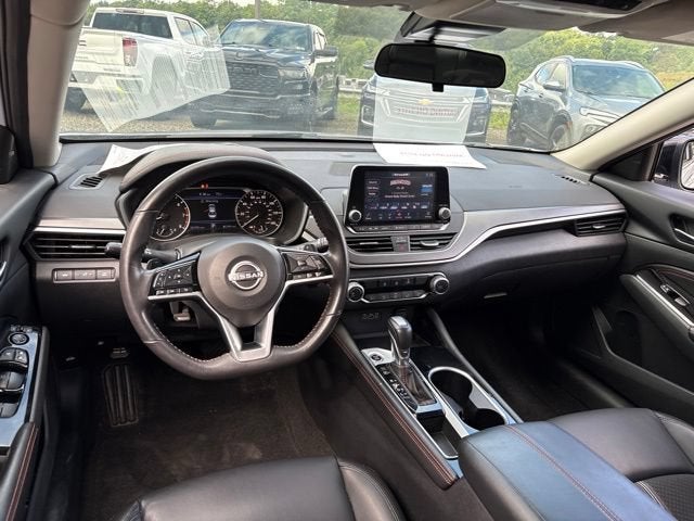 2023 Nissan Altima SR FWD
