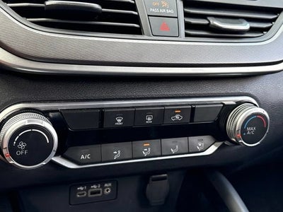 2023 Nissan Altima SR FWD