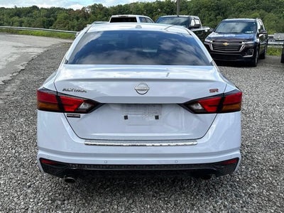 2023 Nissan Altima SR FWD