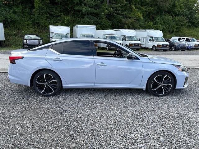 2023 Nissan Altima SR FWD