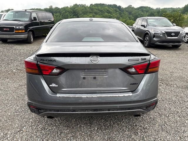 2022 Nissan Altima SR Intelligent AWD