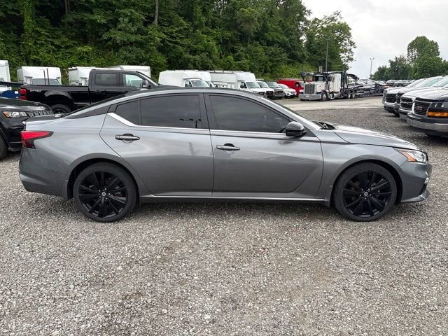 2022 Nissan Altima SR Intelligent AWD