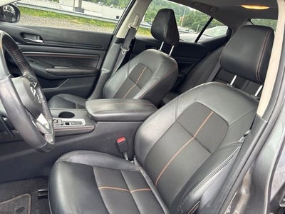 2022 Nissan Altima SR Intelligent AWD